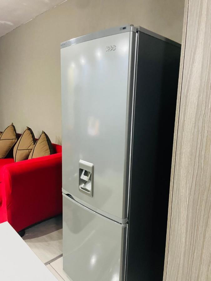Moh Ville Guest House Масеру Екстер'єр фото