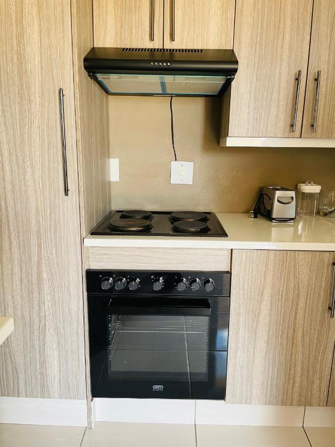 Moh Ville Guest House Масеру Екстер'єр фото