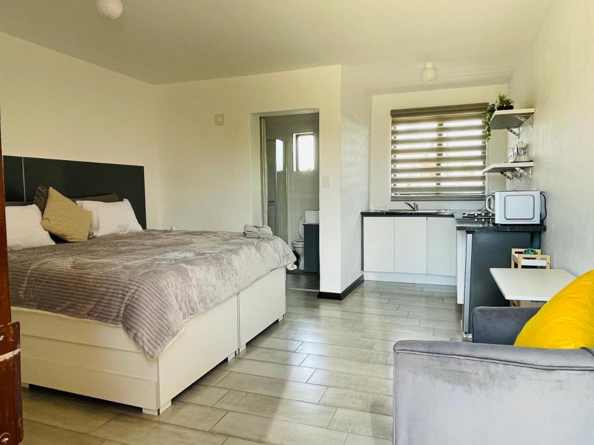 Moh Ville Guest House Масеру Екстер'єр фото