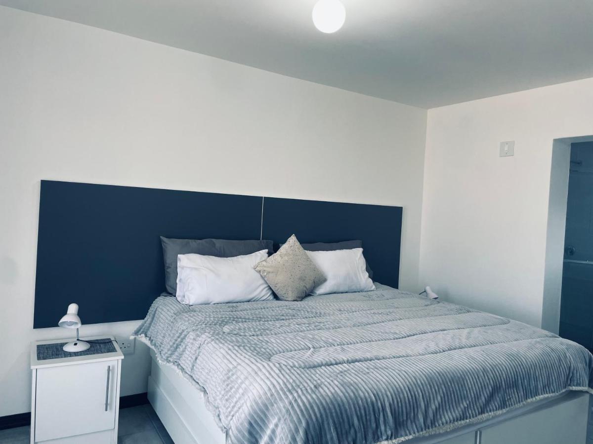 Moh Ville Guest House Масеру Екстер'єр фото
