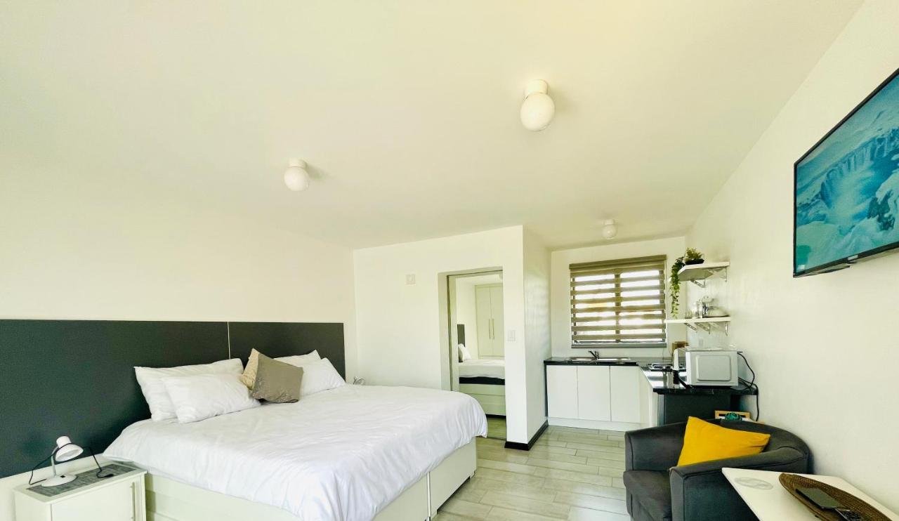 Moh Ville Guest House Масеру Екстер'єр фото