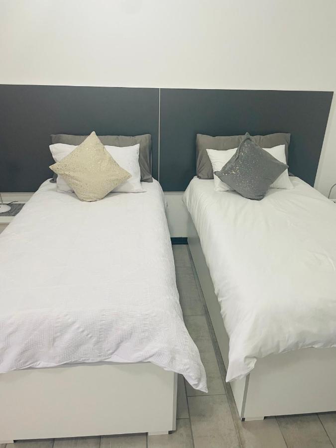 Moh Ville Guest House Масеру Екстер'єр фото